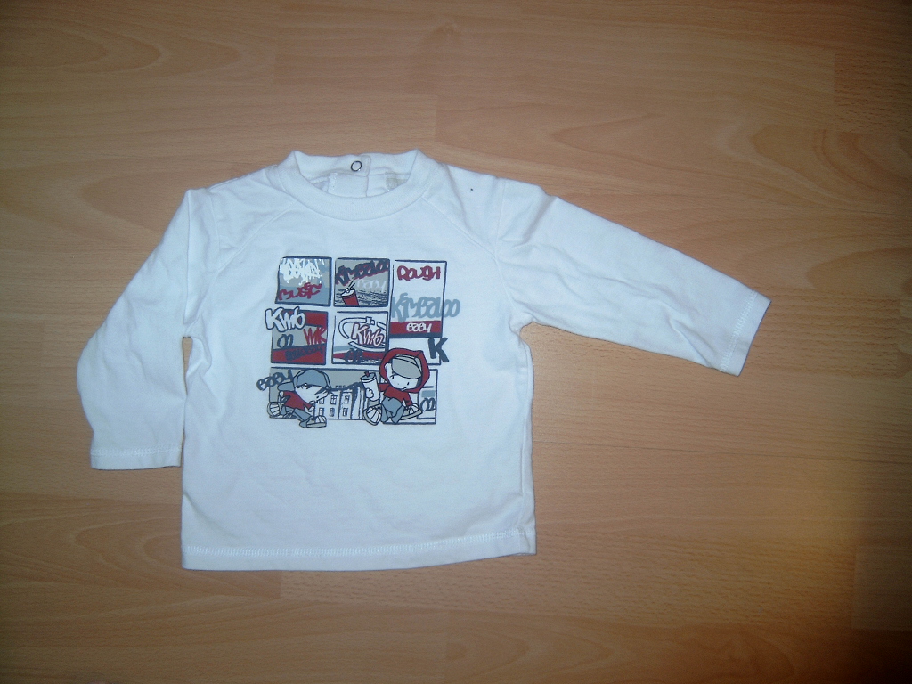 0018  Fehr KIMBALOO BOY  fls ell nyomsmintval, 12 hnapos kisfira.Domestossal fehrthet, ha folt ri (kiprbltam). ra: 800 Ft